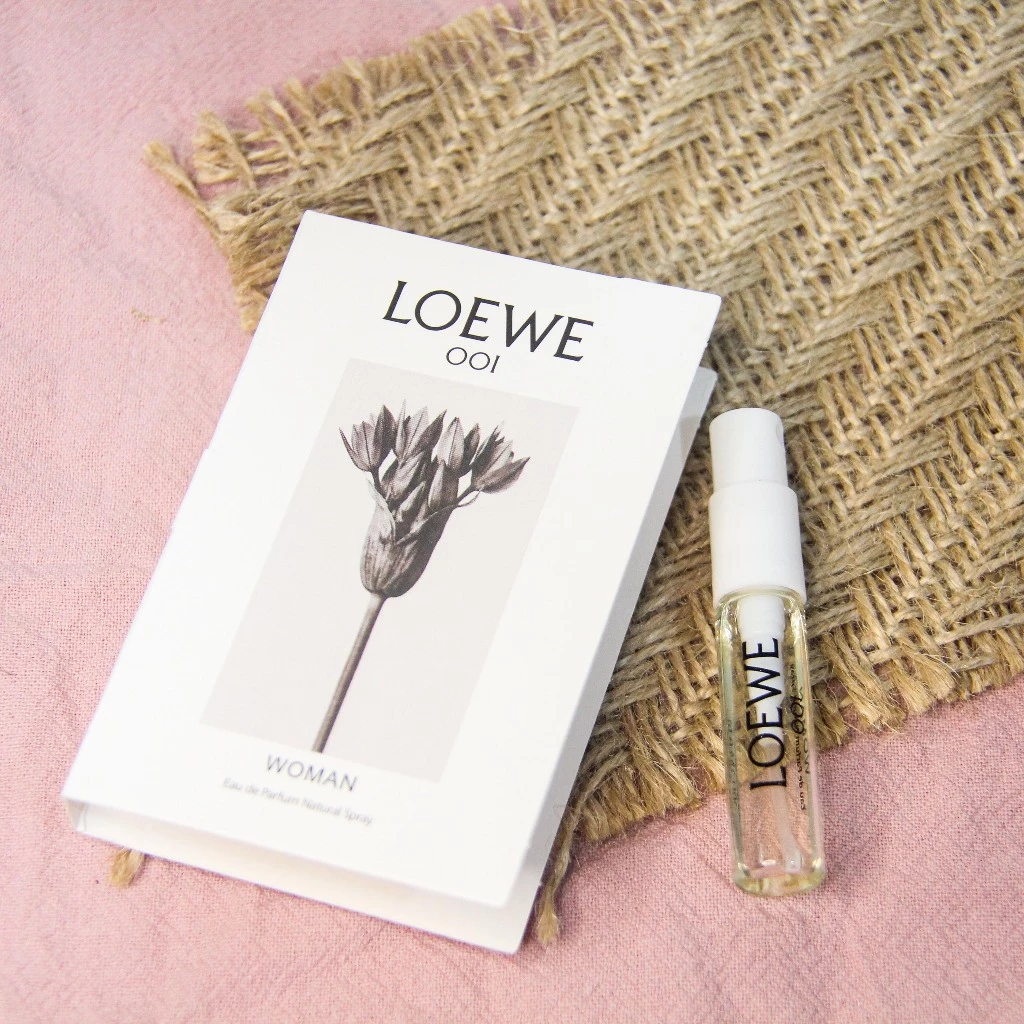 Sample Parfum - 2ML Loewe 001 Woman, Botol Perfuem Frargance, 2016 Sampel Parfum Botol Kecil Perjala