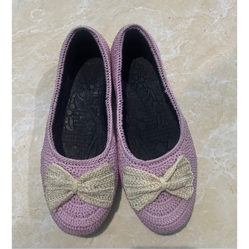 flat shoes rajut