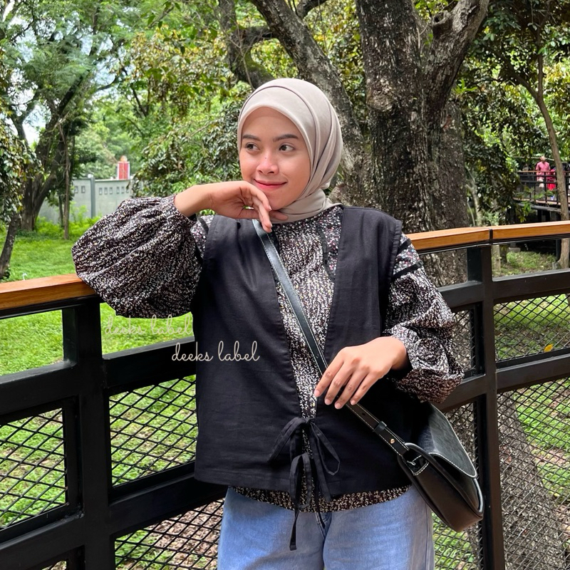 Tara Vest // Vest Rompi Outer Wanita // Vest Korea style