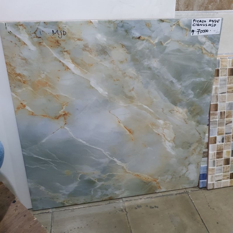 keramik lantai ruang tamu kamar tidur teras rumah PICASSO 40x40 CIGNUS MJD abu grey