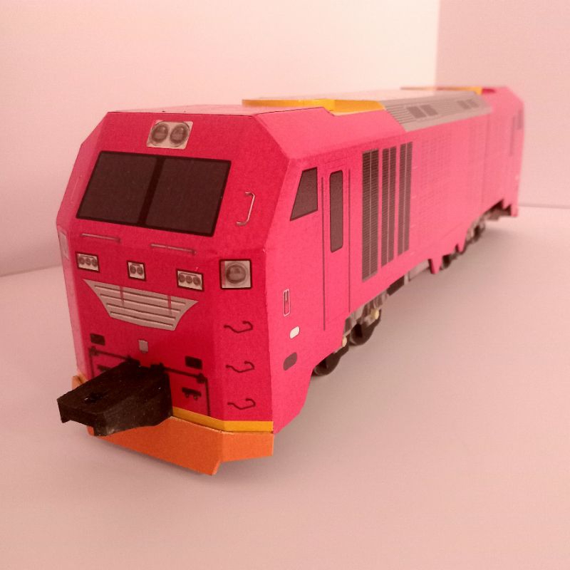 Mainan Lokomotif Kereta CC300