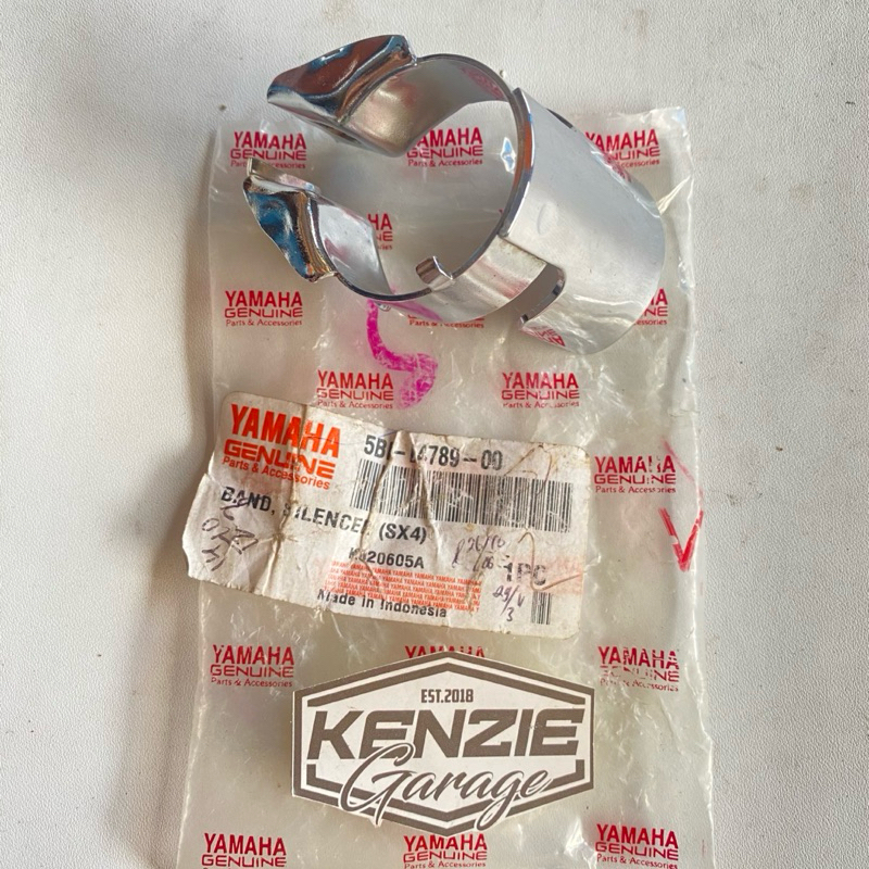 Klem leher silincer Knalpot Scorpio Original YGP 5BP-E4789-00