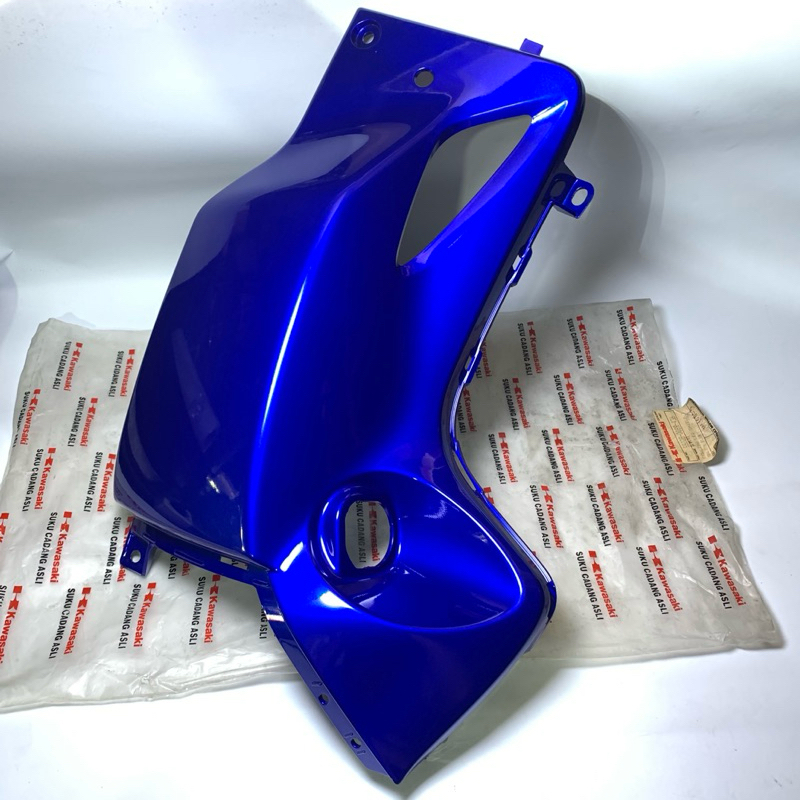 Sayap dalam kiri zx130  ZX 130 Biru ORIGINAL KAWASAKI 55028 - 0089 - 436