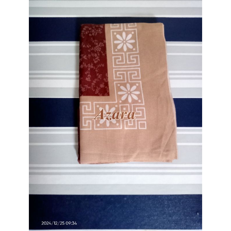 hijab segi empat Azara oskara motif