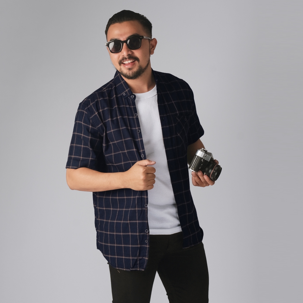 DGM Kemeja Pria Flanel Pendek Premium Kotak-kotak Flanel Biru Navy Garis Kecil Coklat 2638