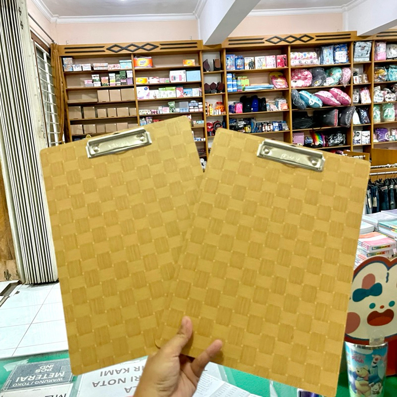 

PAPAN UJIAN CLIP BOARD KAYU