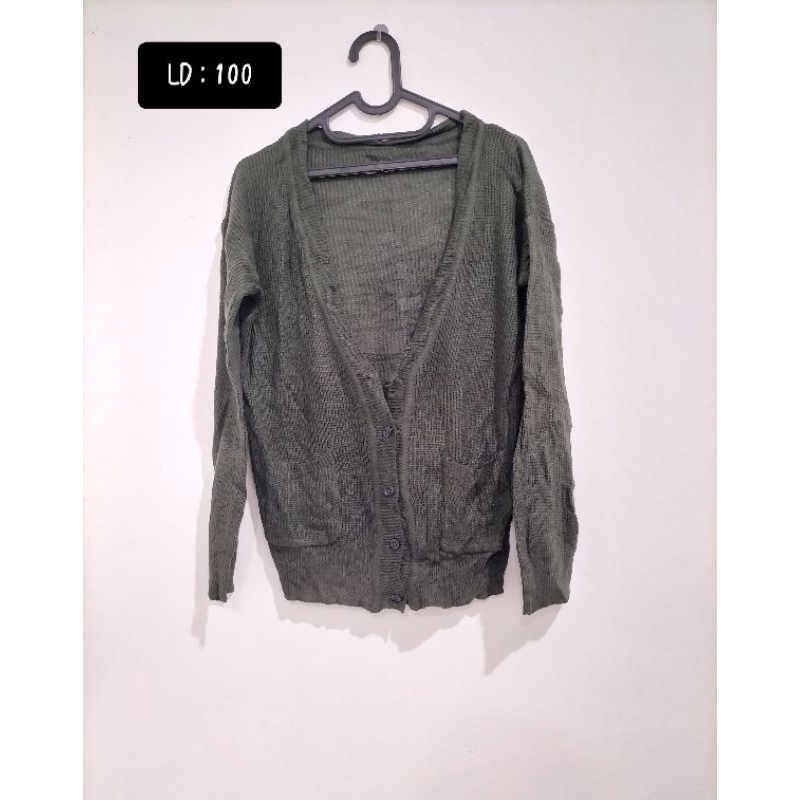 cardigan hijau preloved