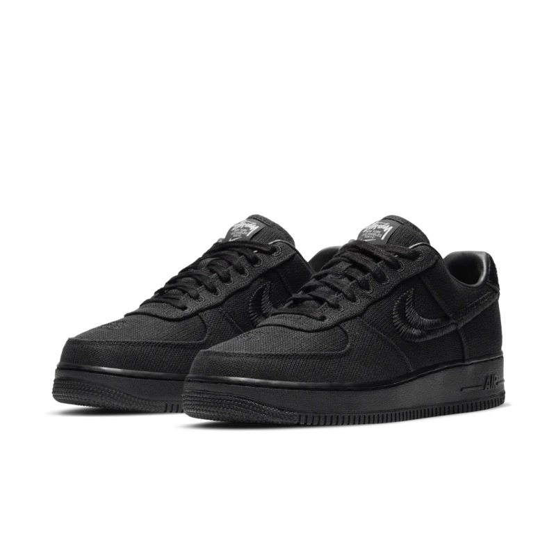 BNIB size 46
