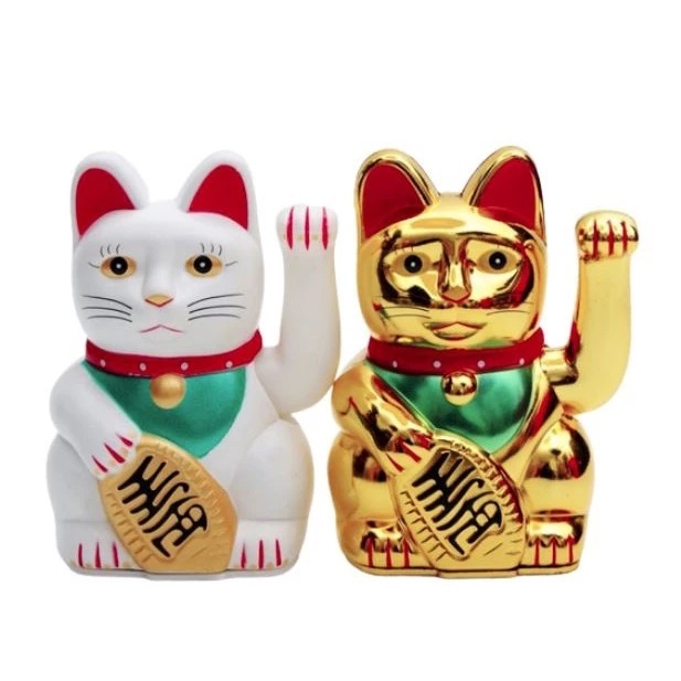 Pajangan Kucing Baterai Kucing Keberuntungan Patung Kucing Pemanggil Rejeki Baterai