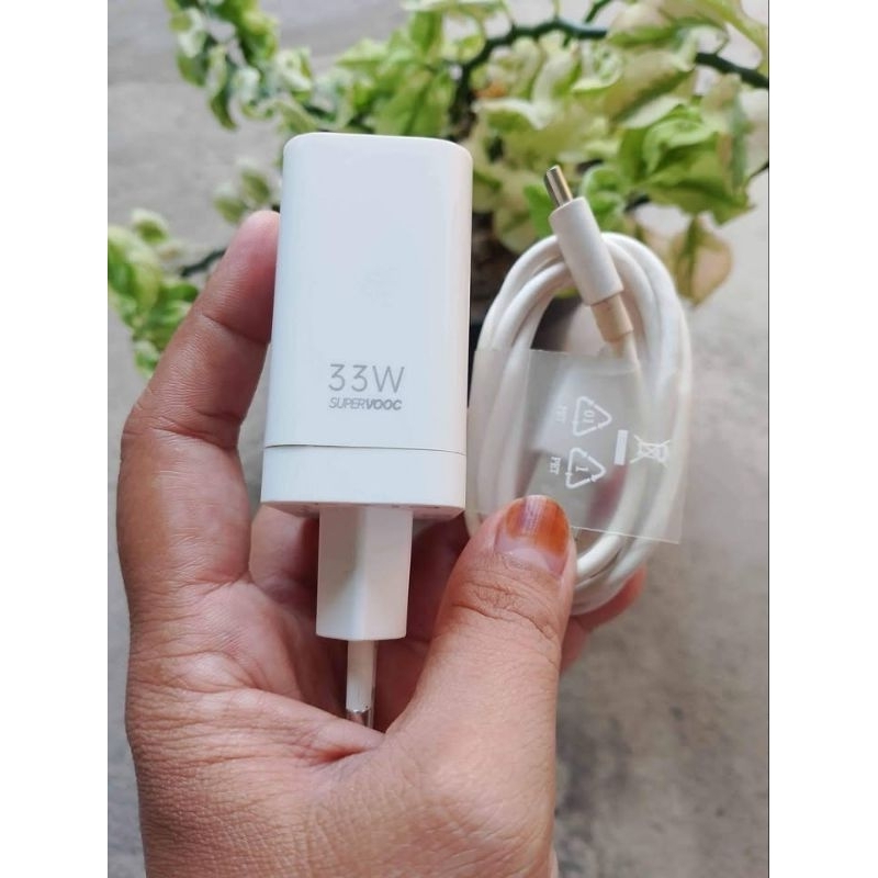 Charger oppo 33 watt supervooc