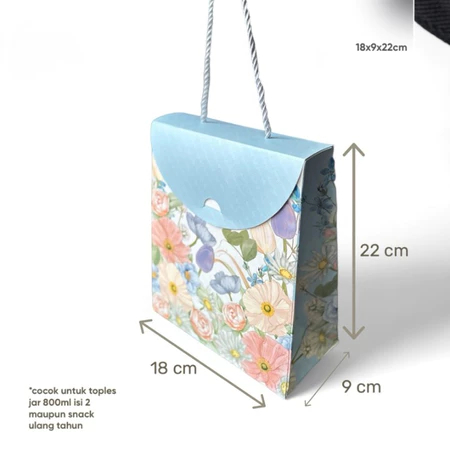 

( 10 pcs ) tas jinjing souvenir pernikahan ulang tahun motif blue flowers tas jinjing birthday premium size 18x9x22 cm