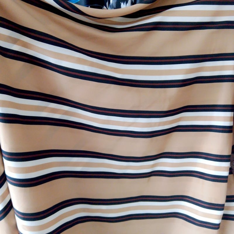 kain satin silk motif salur import - kain satin silk motif - kain satin motif - kain Silk motif - lq