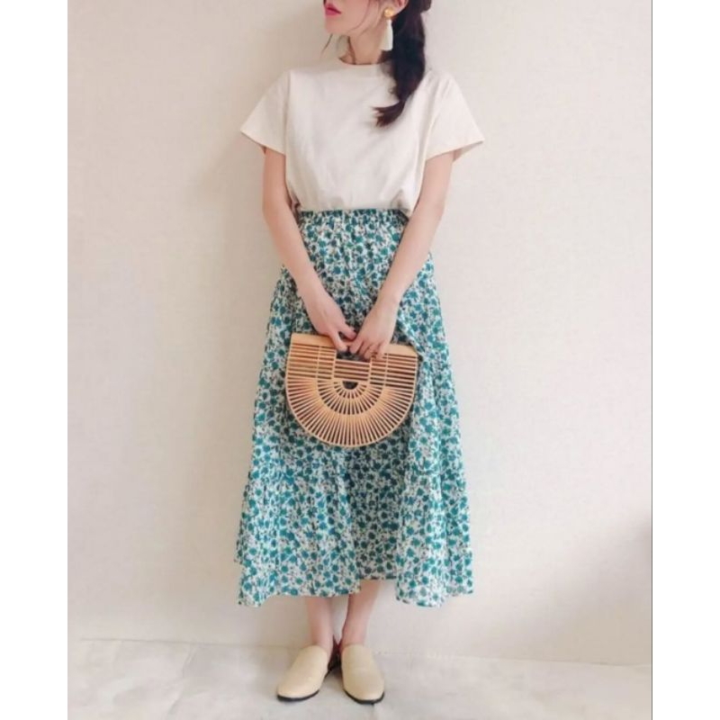 Gu Umpak Skirt Floral