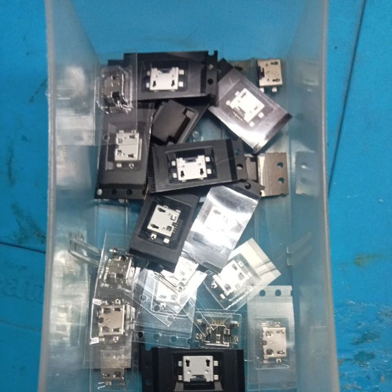 KONEKTOR CAS SMARTFREN MICRO USB