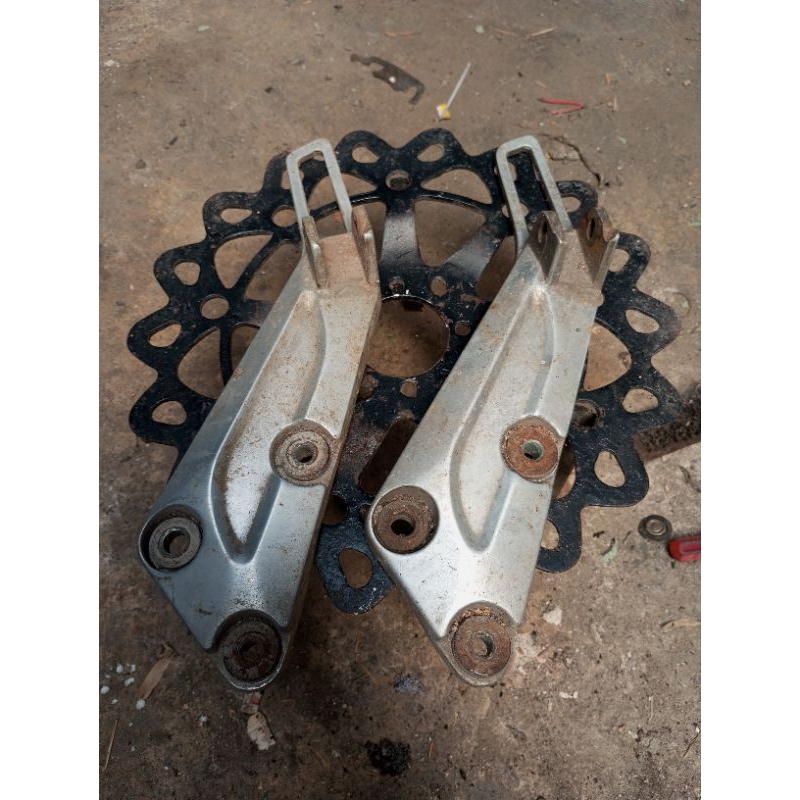 postep belakang Supra x lama