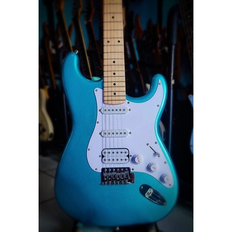 gitar,elektrik,Aria pro ll STG-004/m stratocaster metalic light blue
