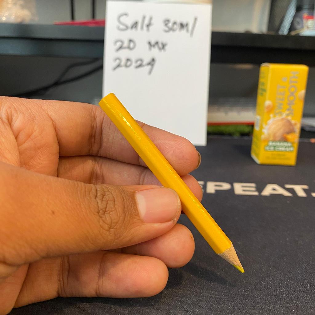 

JINZO Color Run Color Pencil / Pensil Warna 12 Warna Desain Segitiga Wood