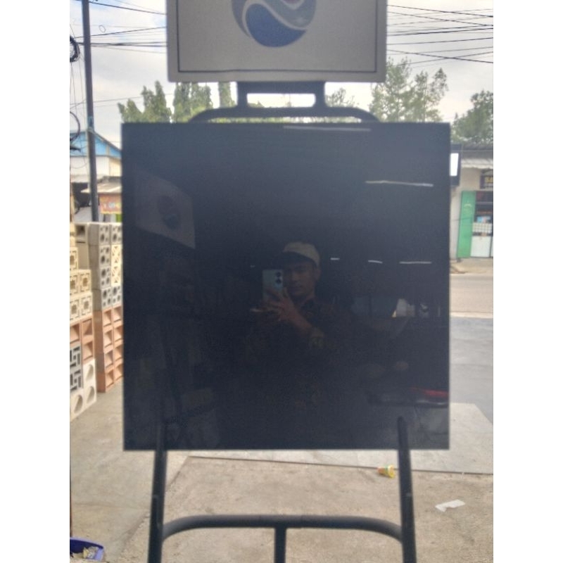 GRANIT LANTAI HITAM POLOS GLOSY UKURAN 60X60 | GARUDA P009 PURE BLACK KW EXPORT 60X60