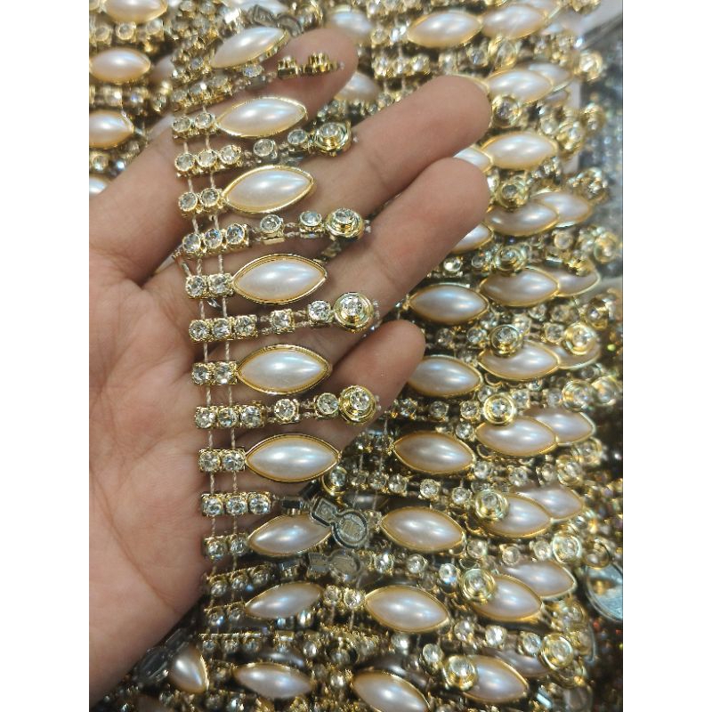 PER ROL Renda RUMBAI BESAR Meteran Aksesoris Diamond Rangkai bahan dasar plastik