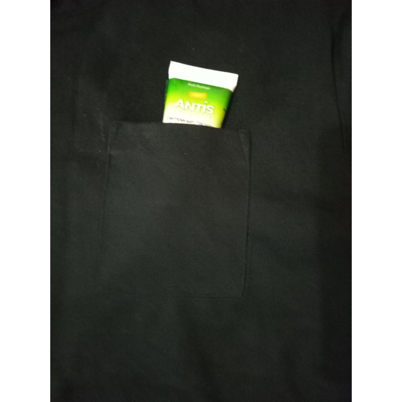 TSHIRT GU POCKET uniqlo