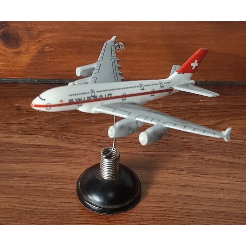 Per Miniatur Pesawat Dashboard Mobil A.380 SWIS AIR