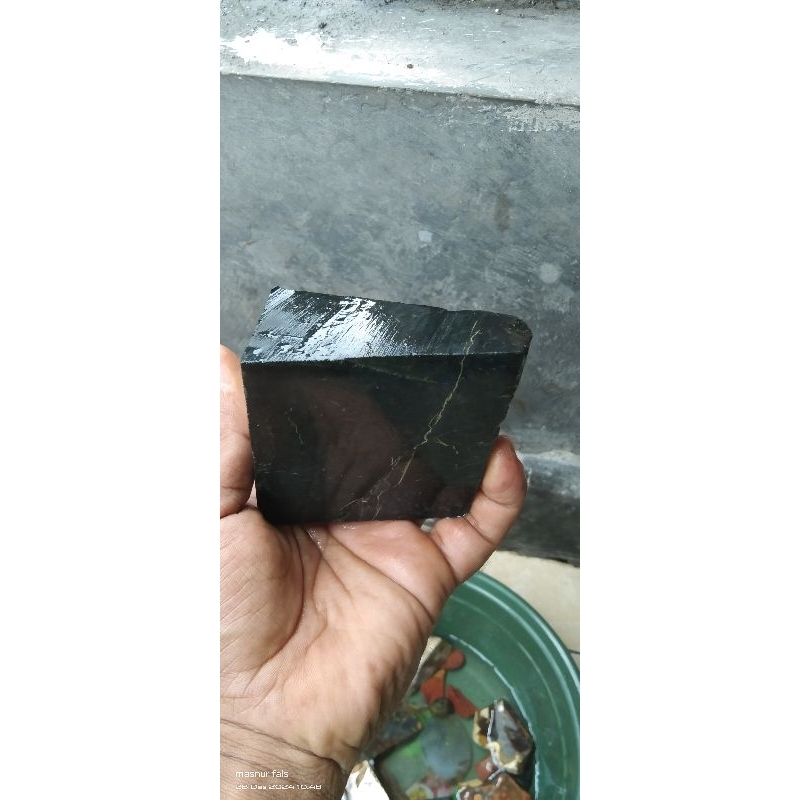 Batu giok hitam asli black jade,jaminan asli giok hitam100%