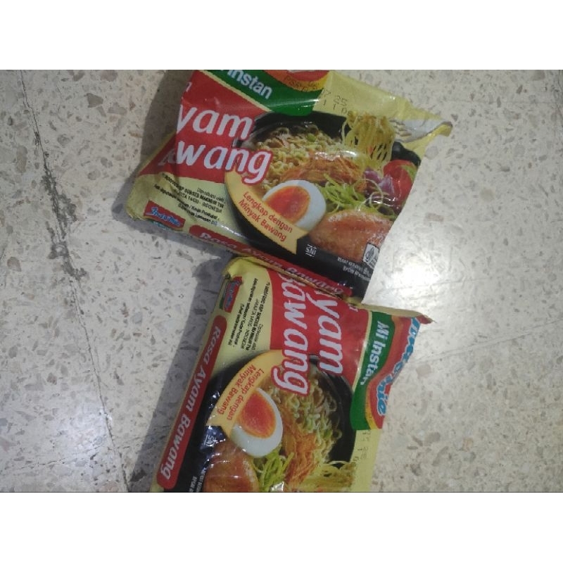 

READY!! INDOMIE KUAH AYAM BAWANG 1 DUS