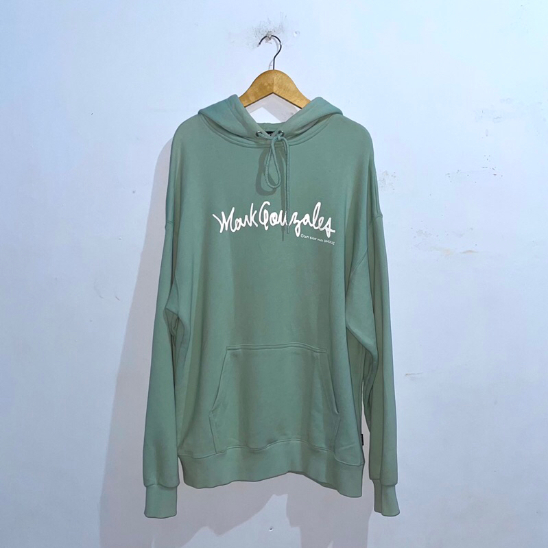 Hoodie Mark Gonzales