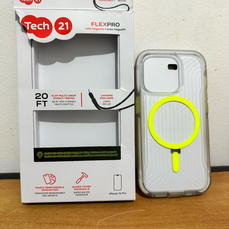 Tech21 Flexpro case iphone 15 pro preloved uag casetify spigen apple samsung spigen otterbox