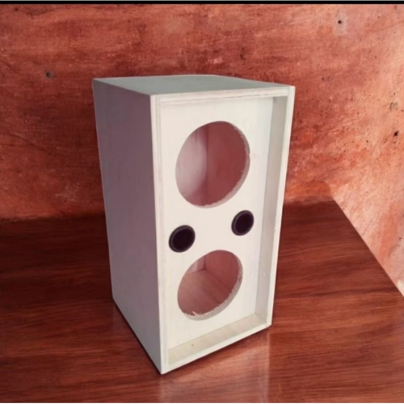 Box speaker 5 inch double ketebalan triplek 12mm.