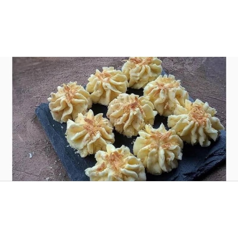 

Sagu Keju Home Made Ibu Yonah