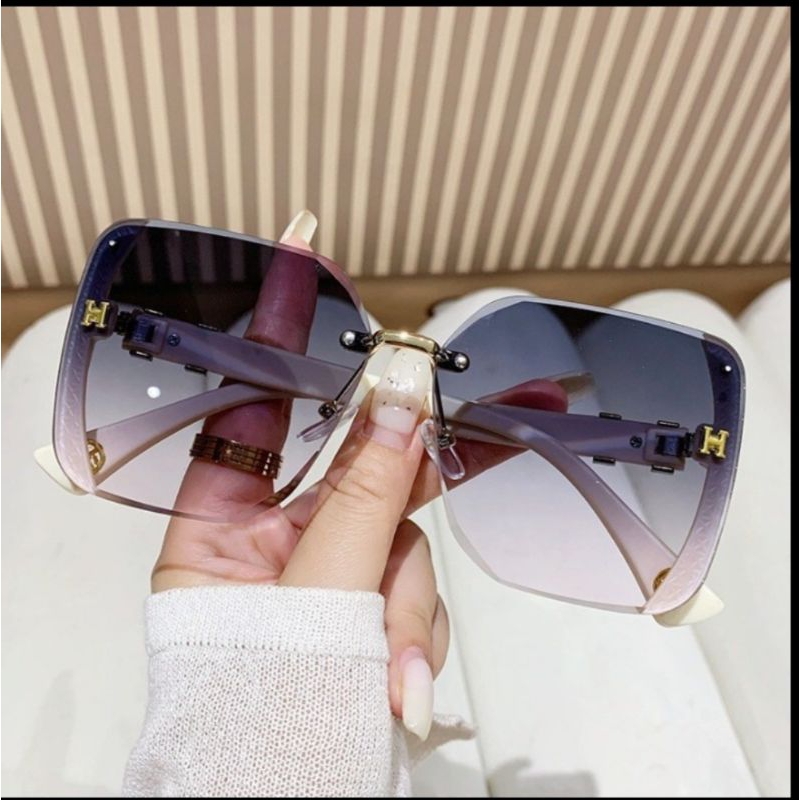 Kacamata Wanita Hitam Import Sunglasses