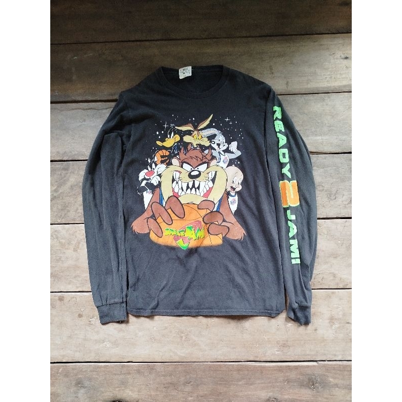 kaos vintage space jam size m