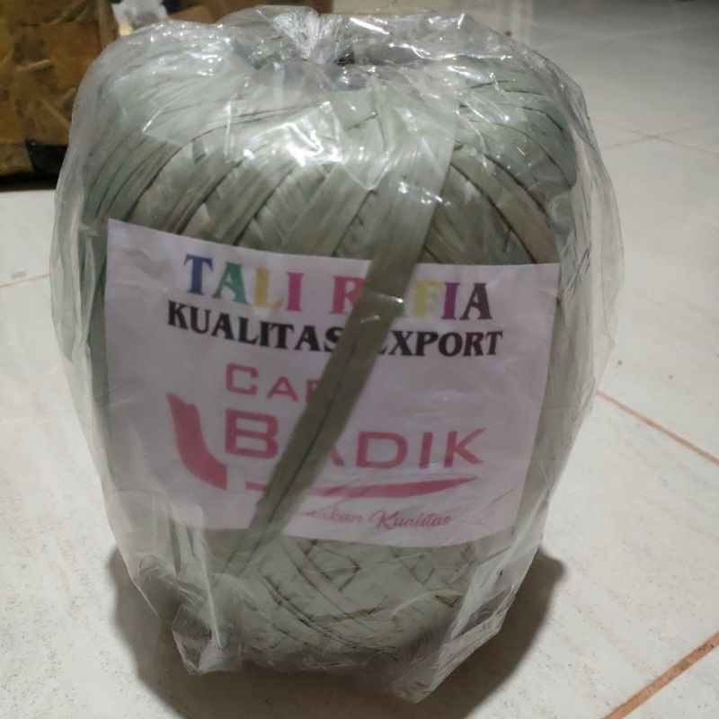 

Tali Rafia 1kg / tali plastik 1kg