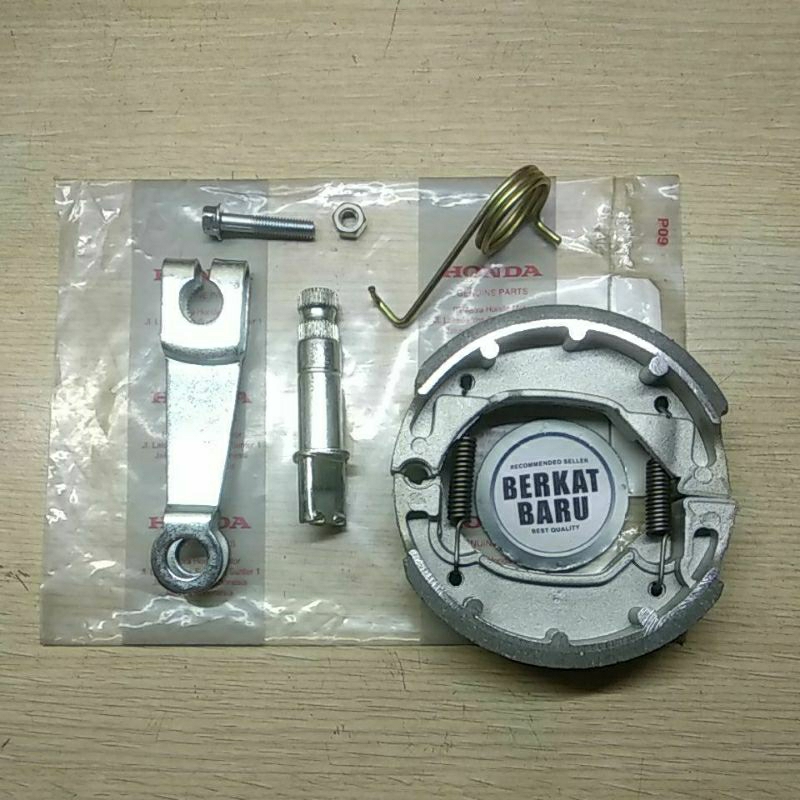 Per Paha As Kampas Rem Depan SET Honda C70 C 70 Tromol