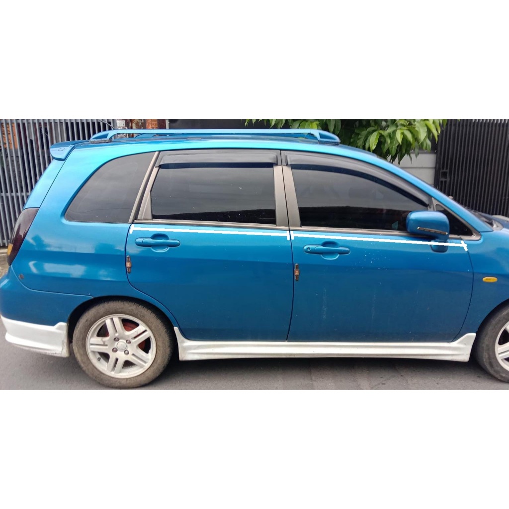 PELIPIT LIST PINTU KACA MOBIL SUZUKI AERIO