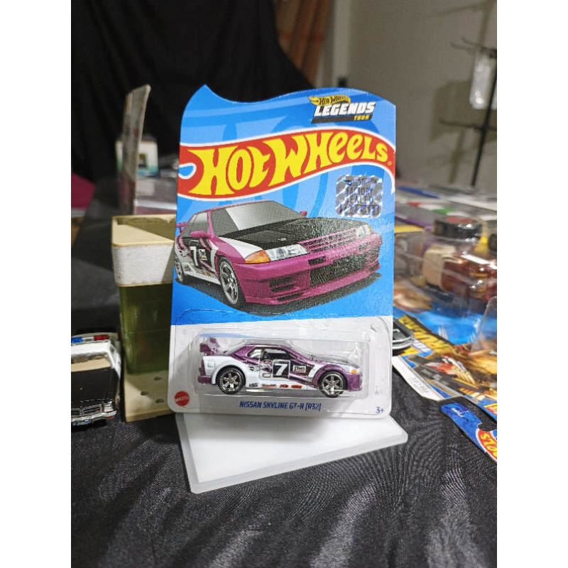 Hot Wheels Legend Tour Nissan Skyline R32
