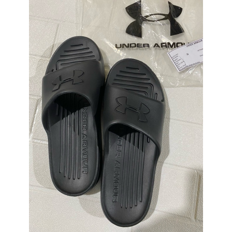 sendal slip on UNDER ARMOUR | slip on hitam anti licin | Under Armour original vietnam 39