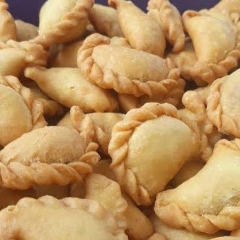 

Pastel Isi Abon (snack tradisional)