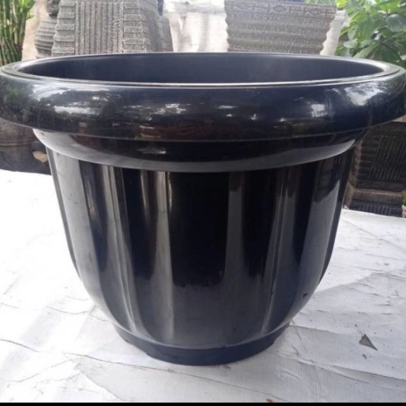 pot hitam diameter 50cm pot tanaman
