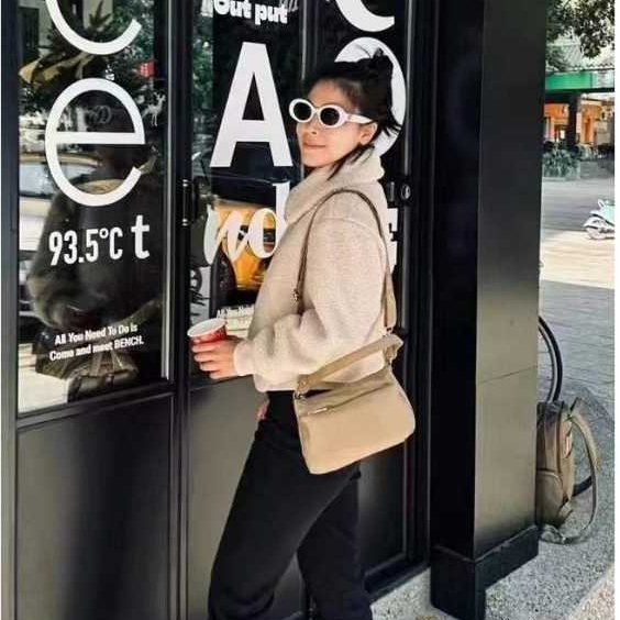 Tiptoe TAS 2008 slingbag