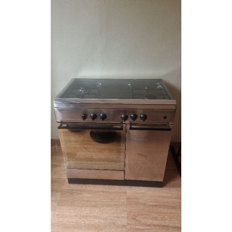 BISA NEGO PRELOVED KOMPOR OVEN GAS MODENA 4 TUNGKU