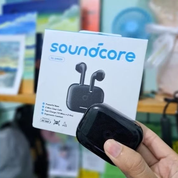 Soundcore K20i Hitam