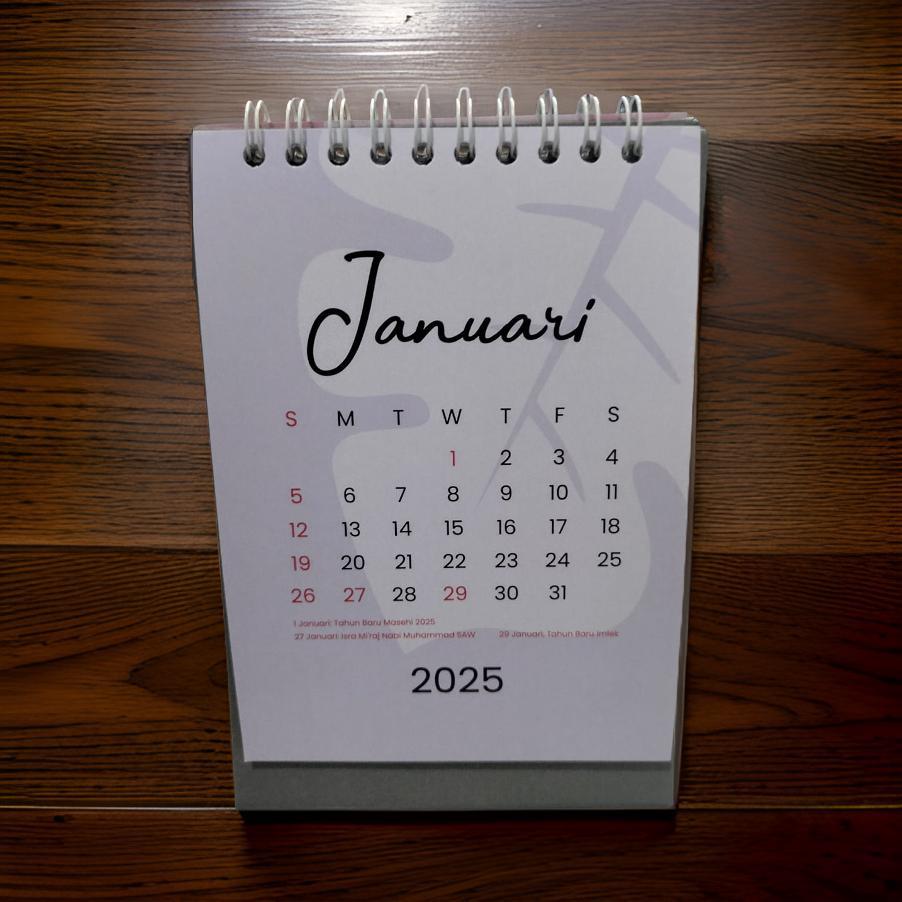 

Cetak Mini Kalender 2025 Custom Ukuran A6 Tatakan Dupleks Isi 6 Lembar 2 Muka