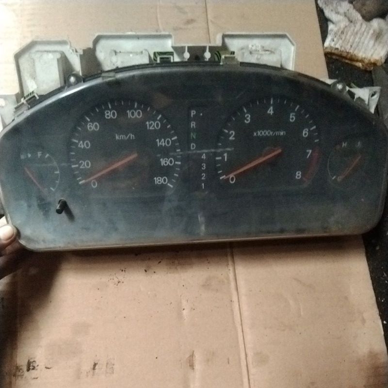 SPEDOMETER MITSUBISHI GALANT HIU VR 4