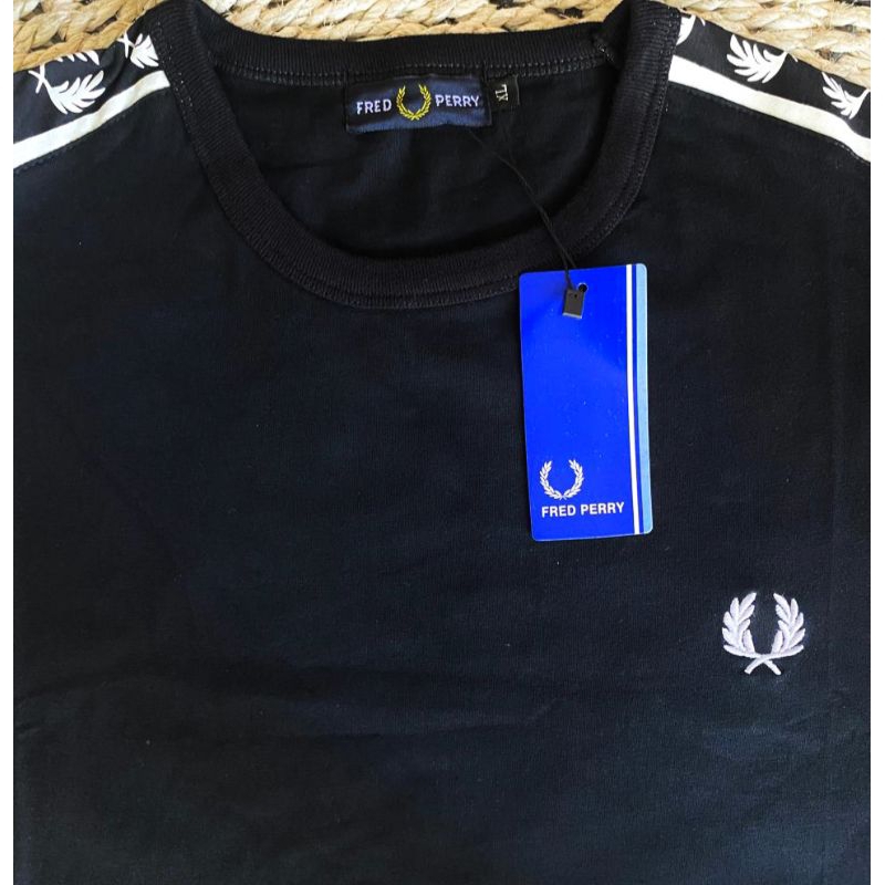 Fred Perry Taped Ringer Tshirt Black