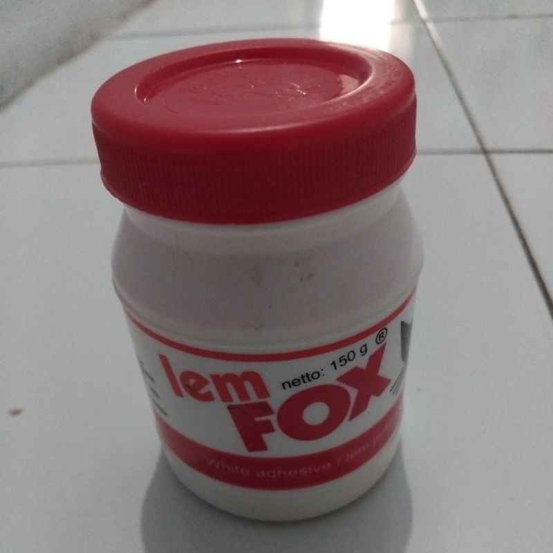 

WHITE ADHESIVE / LEM PUTIH PVAC / LEM FOX NETTO (BERAT BERSIH) 150 GRAM