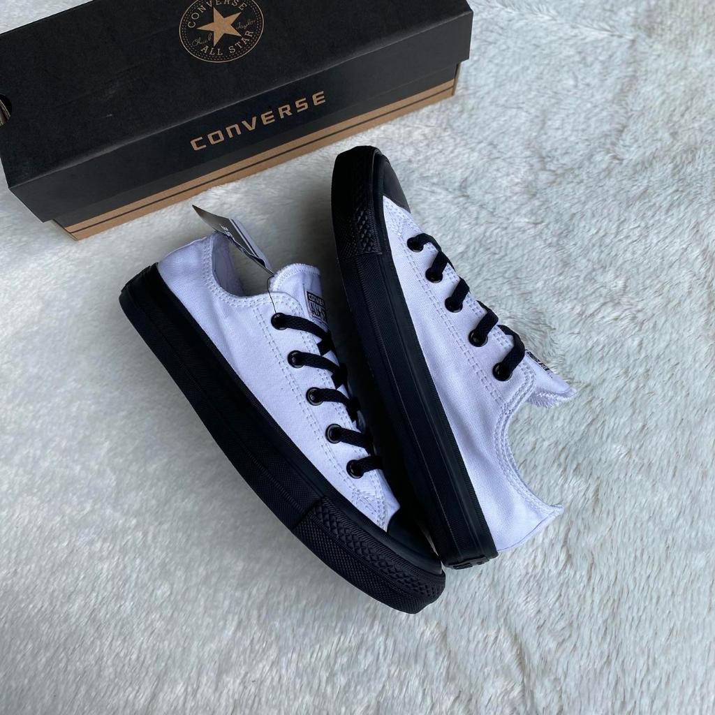 Sepatu Sneakers Converse All Star CT Low Pria Wanita Warna Putih Hitam