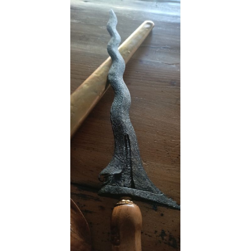 Keris Panimbal luk 9 pamor Blarak Sineret