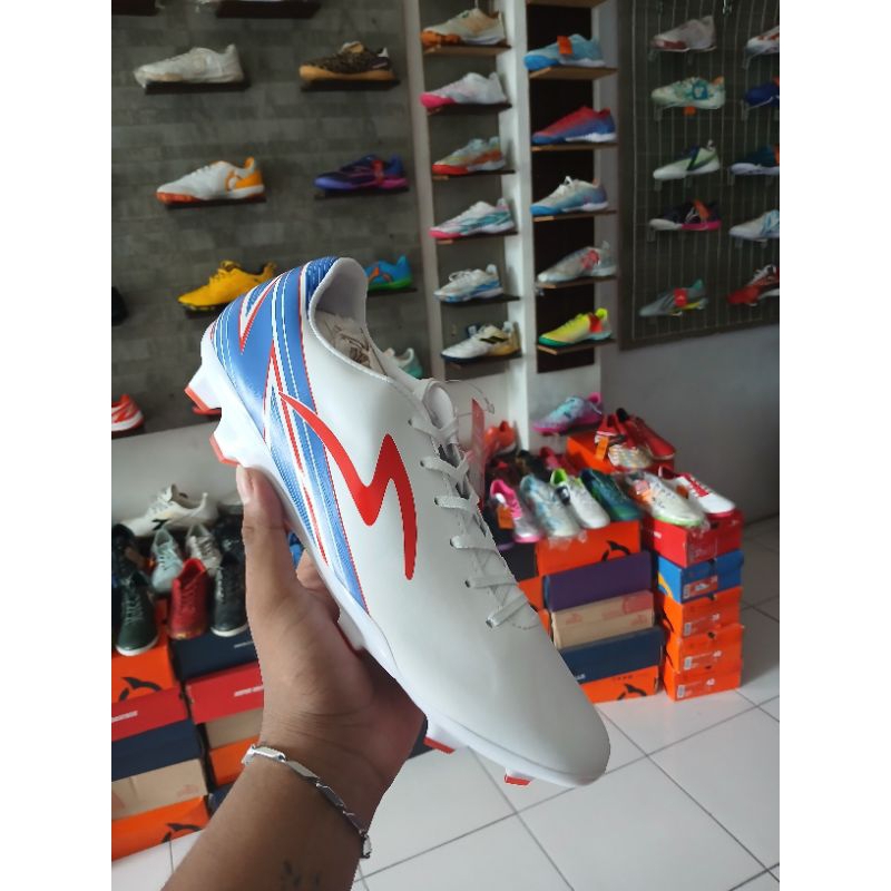 LIGHTSPEED 20 FWD FG